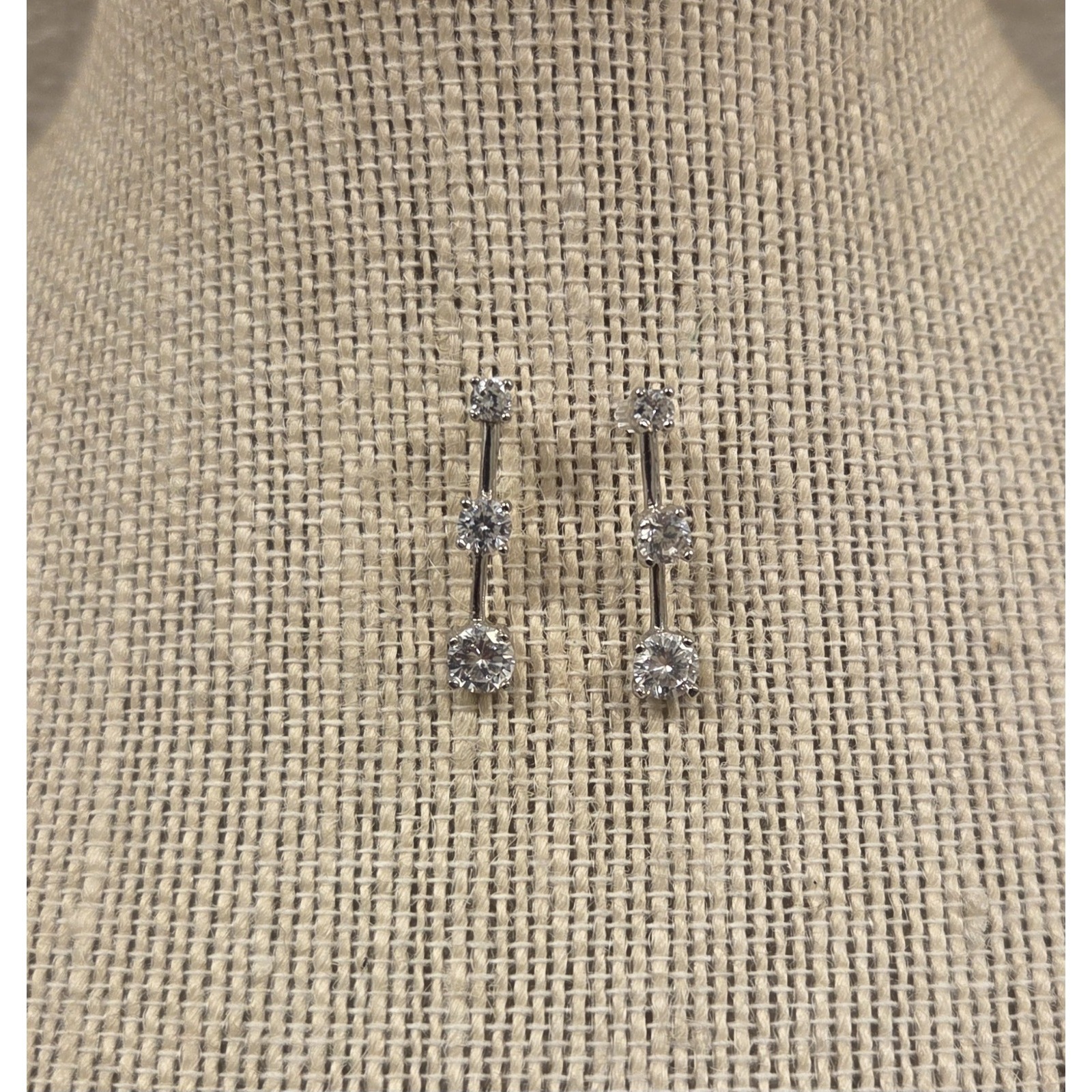 Sterling Silver Past Present Future Round Cz Earrings 925 20$